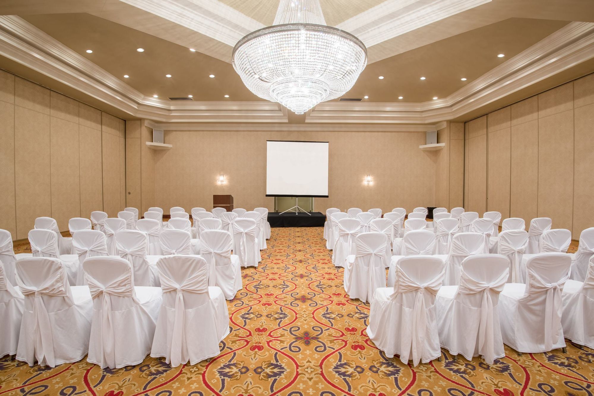 Hamilton Plaza Hotel And Conference Centre ภายนอก รูปภาพ
