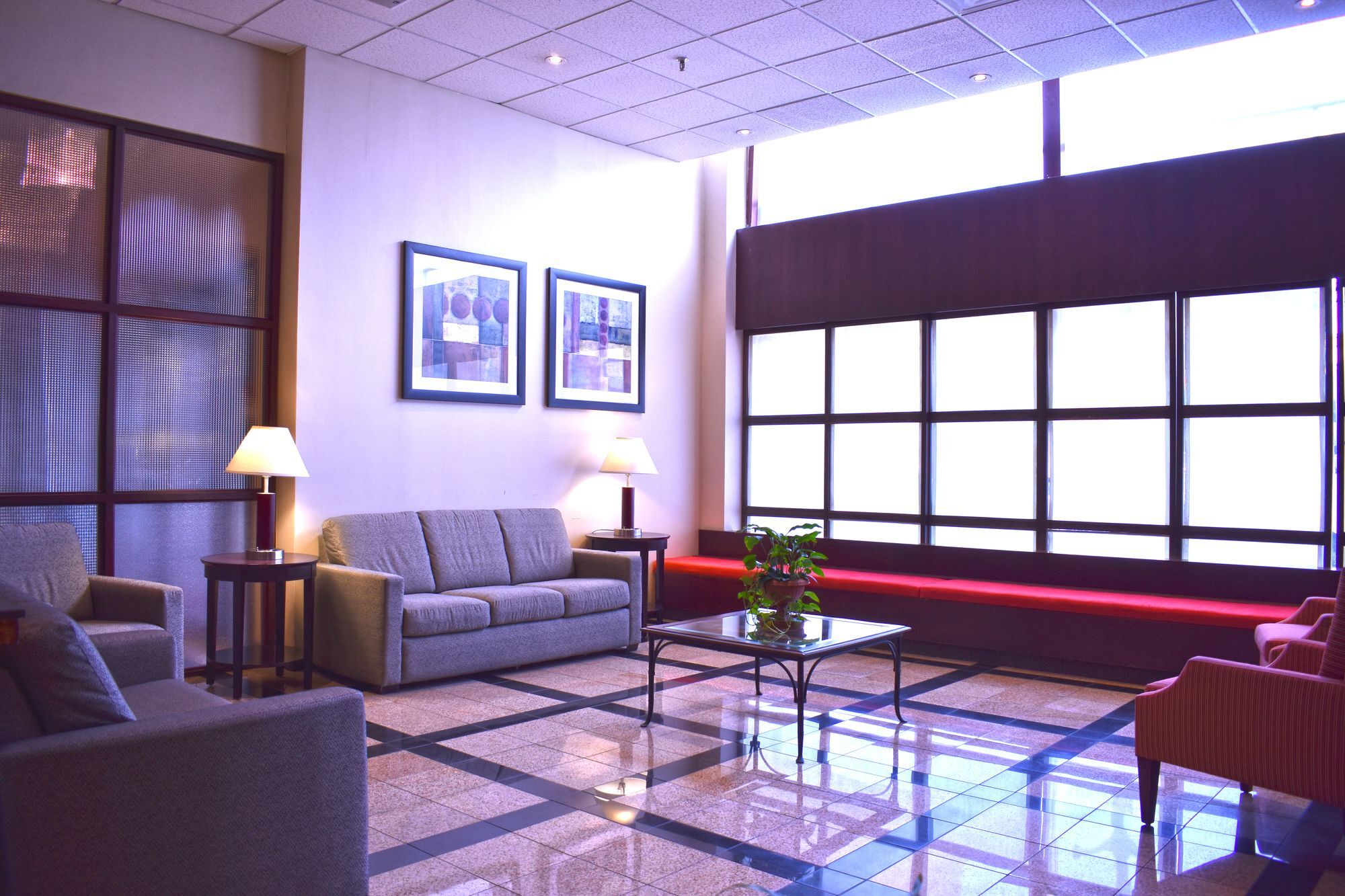 Hamilton Plaza Hotel And Conference Centre ภายนอก รูปภาพ